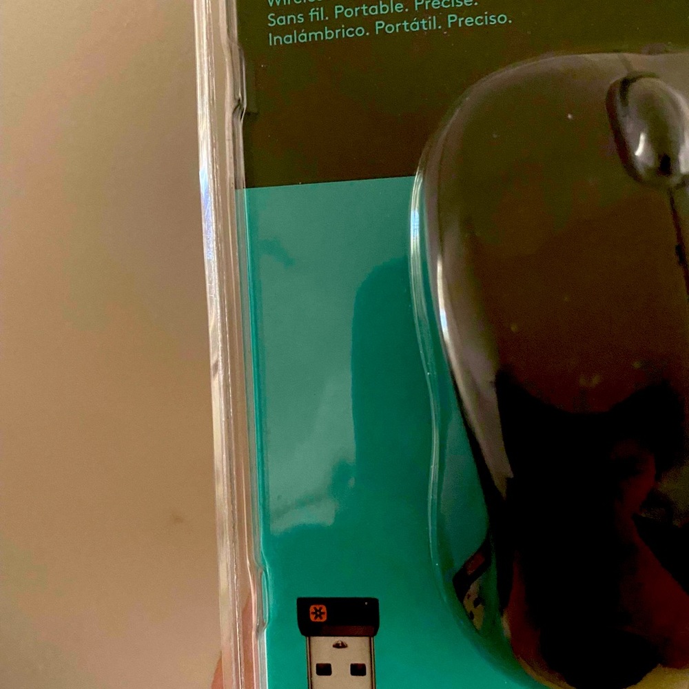 Wireless Logitech Mouse M317 - Picture 2 of 3